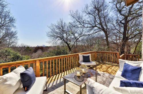 608 Brookhaven Trl, Austin TX  78746-5455 exterior