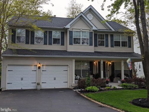 12000 Youngtree Ct, Bristow, VA 20136-2428