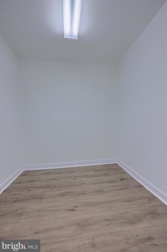 18 Walnut St, Lancaster PA  17602-4924 exterior