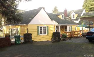105 Barner Dr, Waunch Prairie, WA 98531-4405