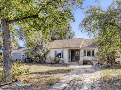 2380 Florence St, Denver, CO 80010-1123