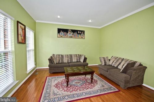 12511 Maiden Creek Ct, Bristow, VA 20136-1185