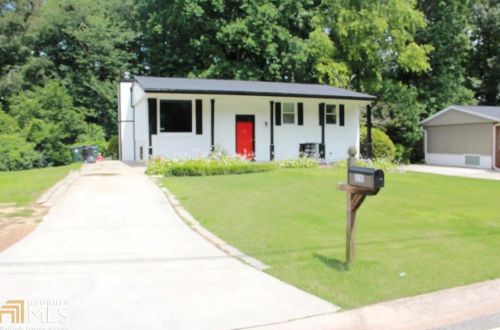 3795 Admiral Dr, Atlanta GA  30341-2223 exterior