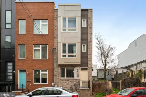 1315 20 St, Philadelphia PA 19146-4303 exterior