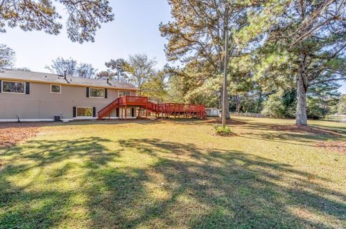 3955 Joyce Ct, Conyers GA  30013-3042 exterior