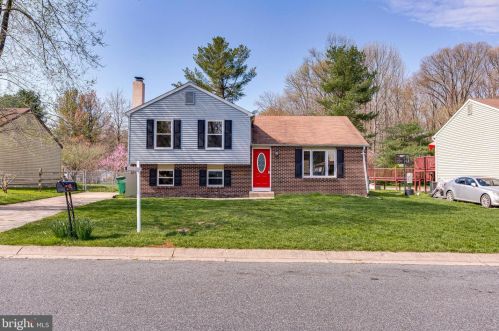 414 Dawn Ct, Aberdeen, MD 21001-3551