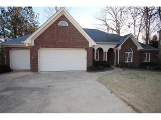 6066 Governors Walk Dr, Holly Springs, GA 30115-8047