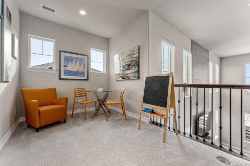 27760 Lakeview Dr, Aurora CO  80016 exterior