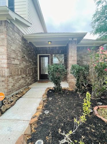 1950 Vermillion View St, Fresno, TX 77545-2109