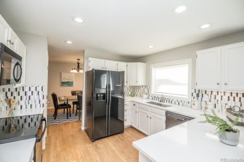 18202 Nassau Dr, Denver CO 80013-3346 exterior