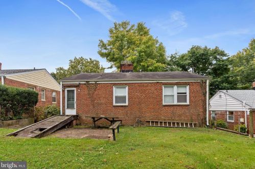 1809 Florin St, Silver Spring MD 20902-3838 exterior