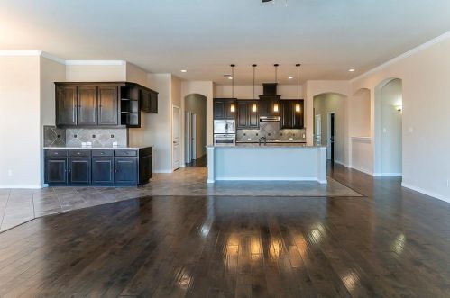 4913 Breezewind Ln, Fort Worth TX  76123-6008 exterior