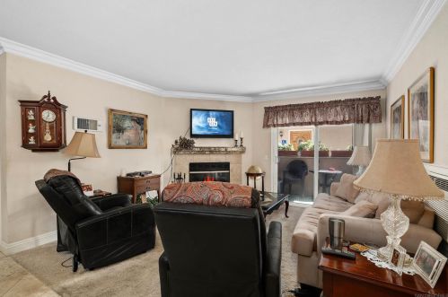 1075 Escondido Blvd, Escondido, CA 92026-3705
