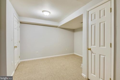 281 Shakespeare Dr, Severna Park MD 21146-2150 exterior