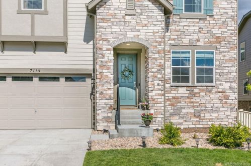 7114 Shady Grove Ct, Aurora, CO 80016