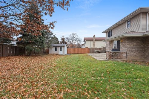 770 Kruk St, Lemont IL  60439-4345 exterior