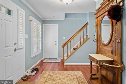 13225 Wrenn House Ln, Herndon, VA 20171-3958