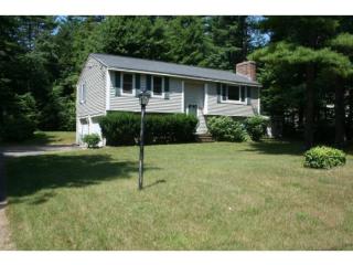 19 Garrison Ln, Dover, NH 03823-7605