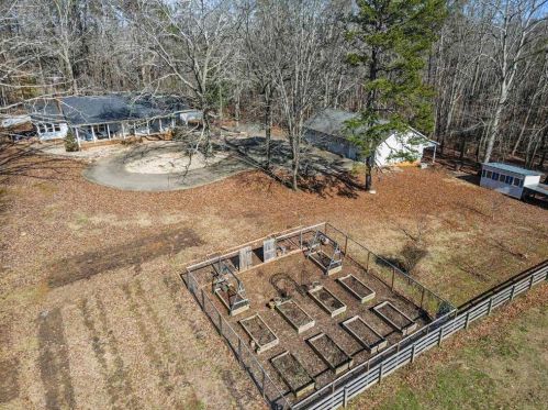 865 Pleasant Union Rd, Holly Springs, GA 30114-6909