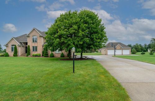 5024 106th Ln, Crown Point, IN 46307-2859