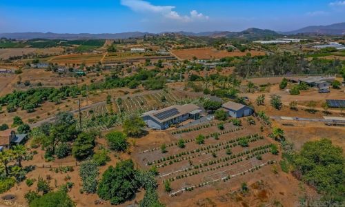 31725 Rancho Amigos Rd, Bonsall, CA 92003-5708