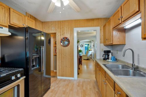 1008 James Ave, Saint Paul MN  55102-3333 exterior