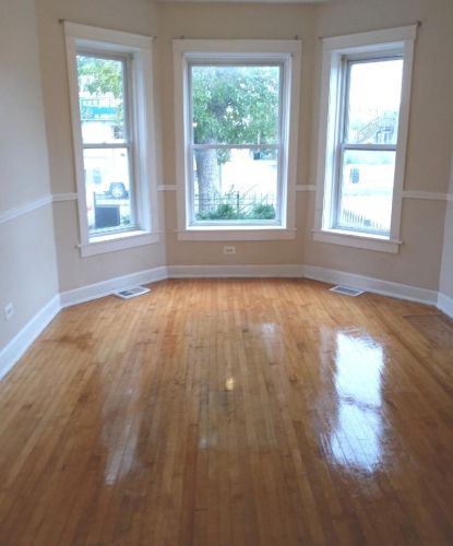 7442 Ingleside Ave, Chicago, IL 60619-2033