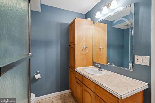 138 Jackson St, Philadelphia PA  19148-3336 exterior