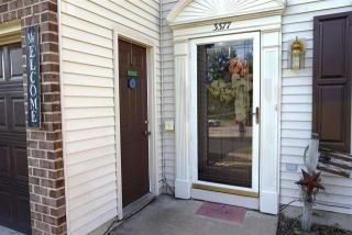 3377 Falcon Ln, York, PA 17315-5301