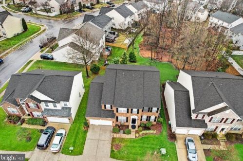 12095 Maidenhair Dr, Gainesville, VA 20155-3866