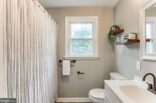 440 Wertz Run Rd, Carlisle PA 17013-8100 exterior