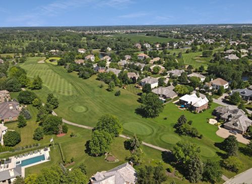 4 Loblolly Ct, Lemont IL  60439-7744 exterior