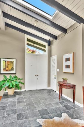 2443 Echo Dr, Atlanta GA  30345-3526 exterior