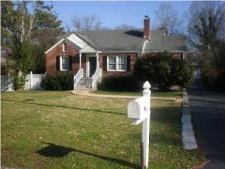 319 Guild Dr, Chattanooga, TN 37421-3920
