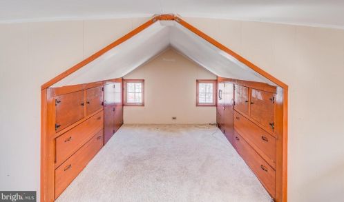 6 Evergreen Ln, Tavistock NJ 08033-1201 exterior