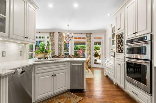 1805 Brandon Hall Dr, Atlanta GA  30350-3708 exterior