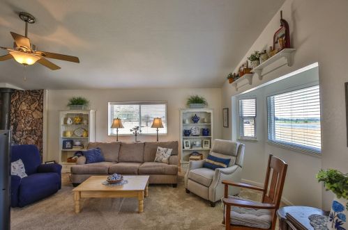 3073 Karchner Rd, Sheridan, CA 95681-9711