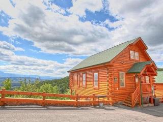 3061 Legacy Vista Dr, Pigeon Forge, TN 37876-4620