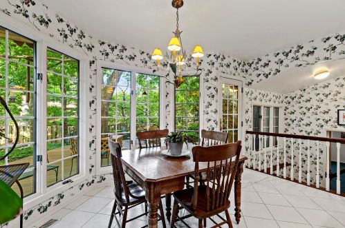 1219 Norman Ln, Bannockburn IL  60015-3115 exterior