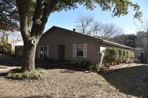 1444 Waterton Dr, Plano, TX 75023-7316