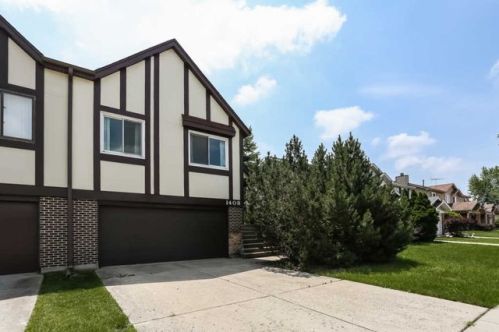1408 Chippewa Trl, Wheeling, IL 60090-5114