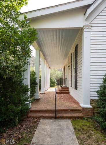 4611 Macon Hwy, Bishop, GA 30621-1448