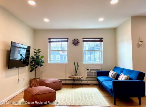 309 4th St, Tinton Falls NJ  07712 exterior