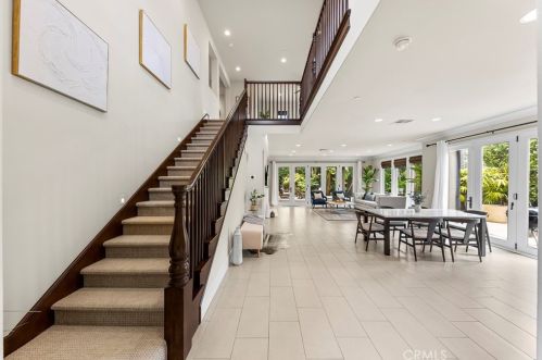 248 Desert Bloom, Irvine CA  92618-8872 exterior