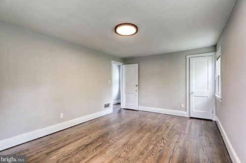 422 Atlantic Ave, Trenton NJ  08629-1503 exterior