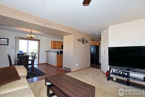 615 4th Street Rd, Eaton, CO 80615-9055