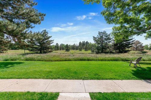 692 Carr St, Denver, CO 80214-4058