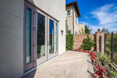 130 Long Fence, Irvine CA  92602-1807 exterior