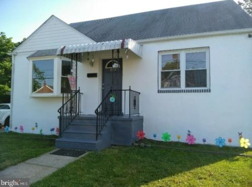 1559 48th St, Camden, NJ 08110-2905