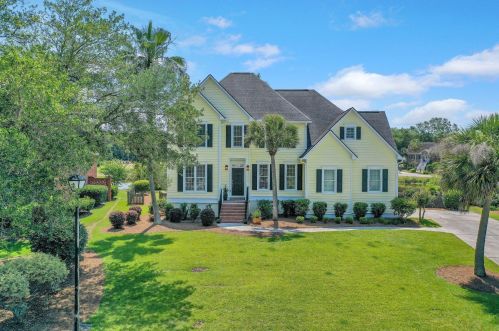 3372 Olympic Ln, Mount Pleasant, SC 29466-8998